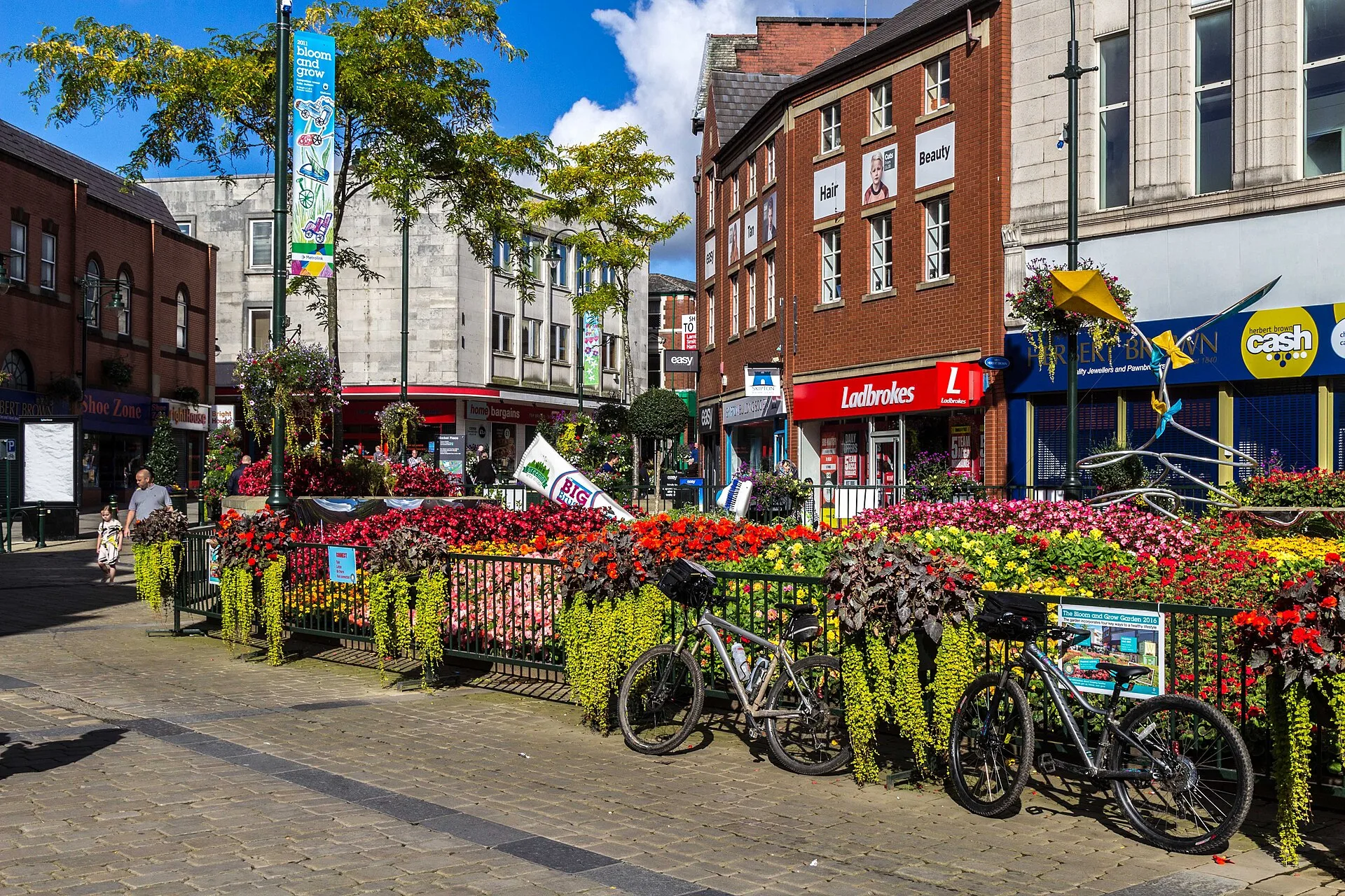 Oldham - Oldham Town Centre