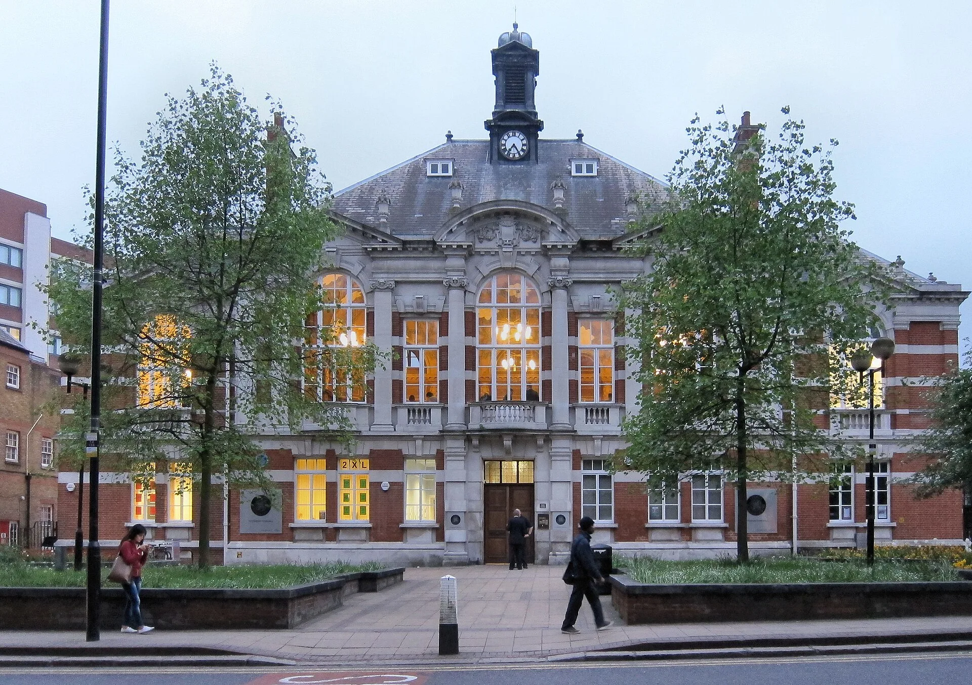 Tottenham - town view